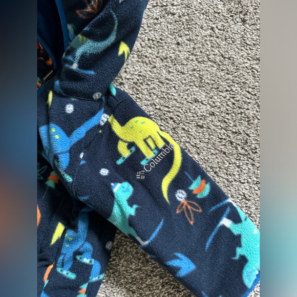 COLUMBIA Infant Double Trouble Reversible Jacket Blue/Dinosaurs 3-6 months - Picture 12 of 13